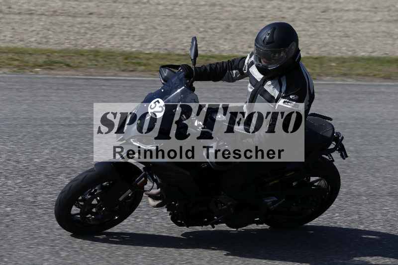 /01 02.04.2026 MAZ ADR/Gruppe gelb Gruppe gruen/52